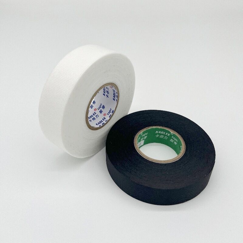 Fita de tecido para chicote de fios automotivo de alta adesão projetada para manter a integridade do pacote de fios sob condições de operação do veículo